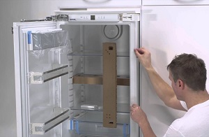 Установка встраиваемого холодильника в Перми